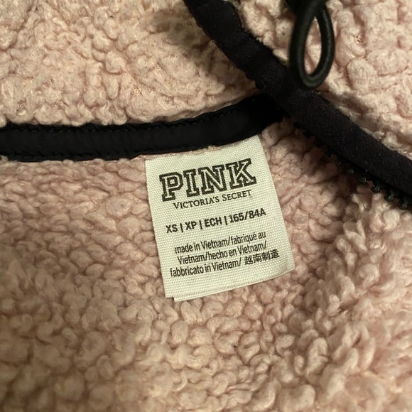 PINK Victoria’s Secret Furry Jacket - Picture 2 of 2